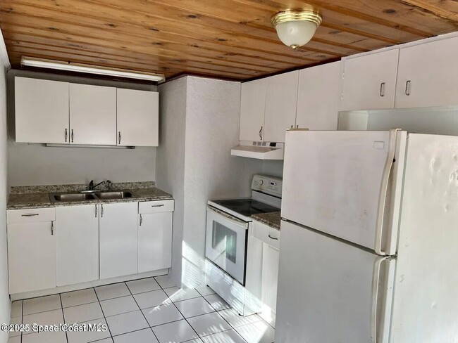 Foto del edificio - 441 Vickers St