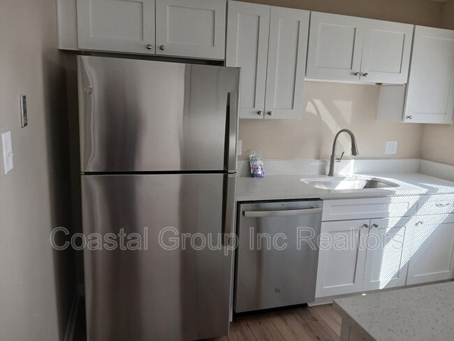 Foto del edificio - 412 Chinaberry Cir