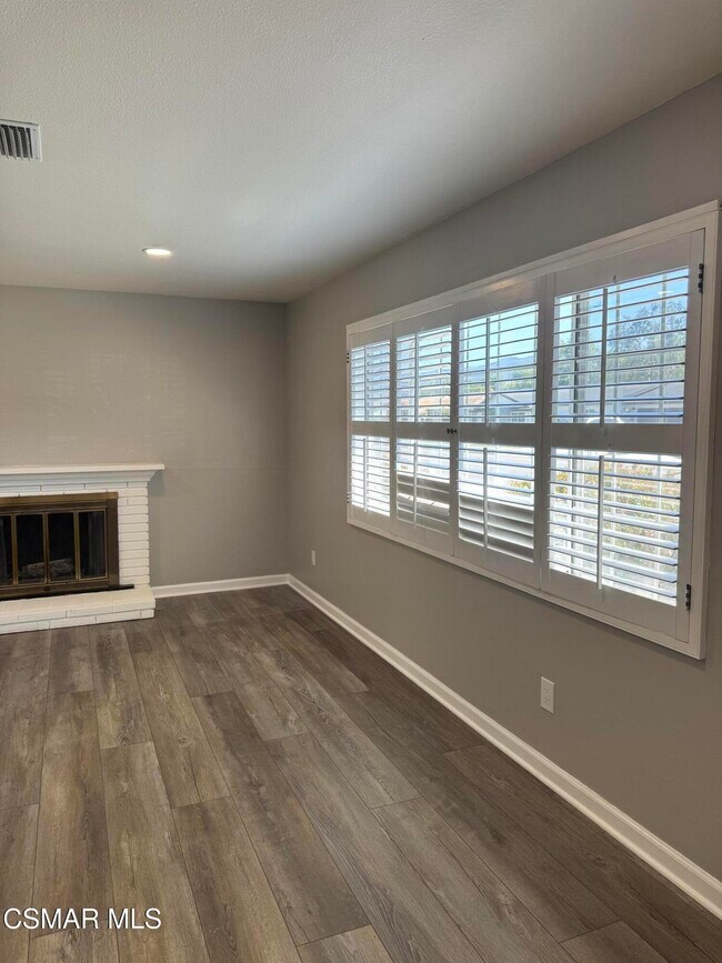 Foto del edificio - 3429 Henry Dr