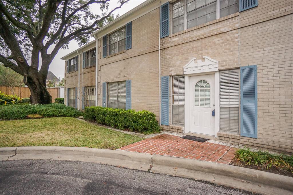 2600 Bellefontaine St Unit D11, Houston, TX 77025 Condo for Rent in