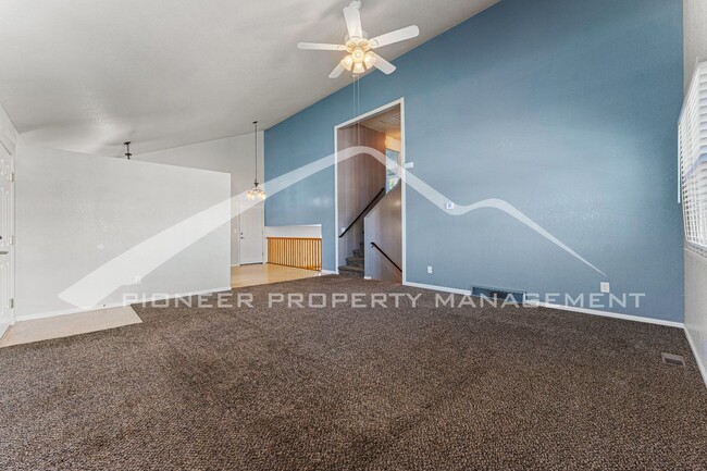 Building Photo - Spacious Home with Fenced Yard and Central AC