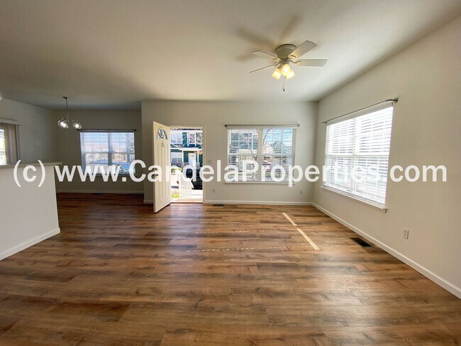 Foto del edificio - 1563 Monterey Rd