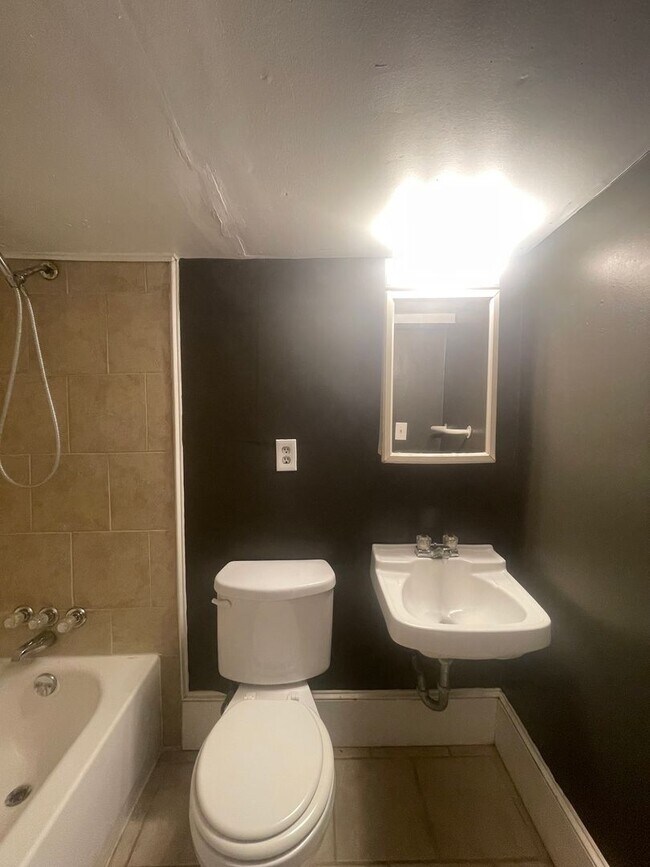 Foto del edificio - 2713 Vineville Ave