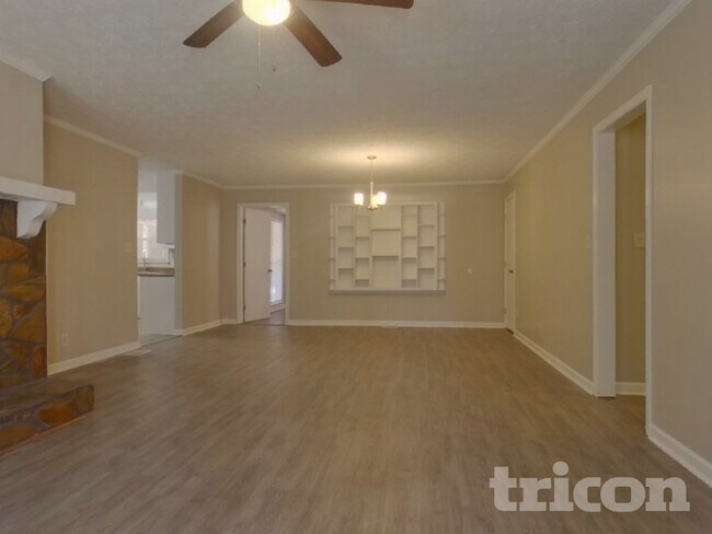 Building Photo - 35 Quail Ct