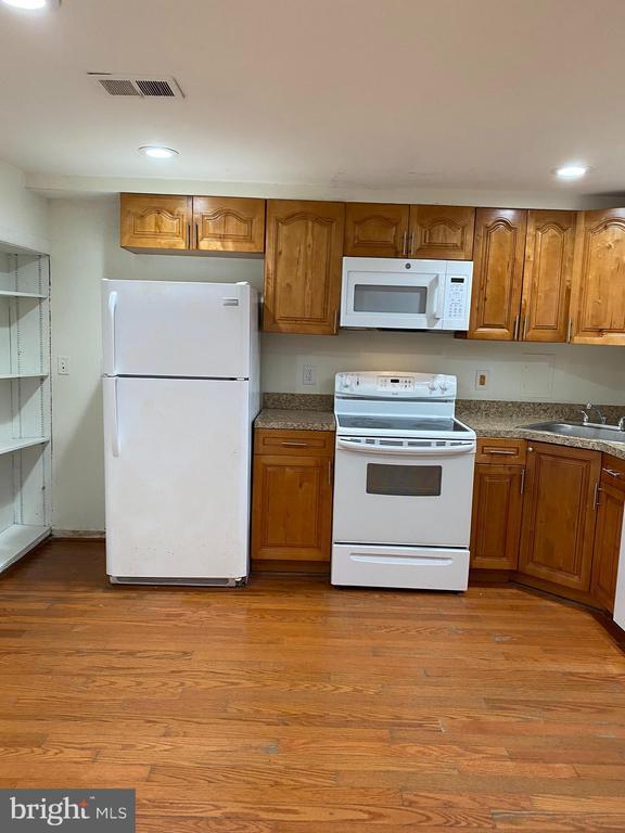 Building Photo - 3111 Ritchie Rd