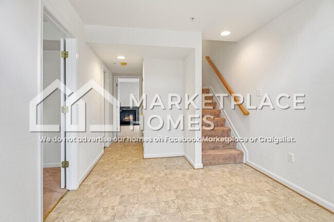 Foto del edificio - 662 Wild Hunt Rd