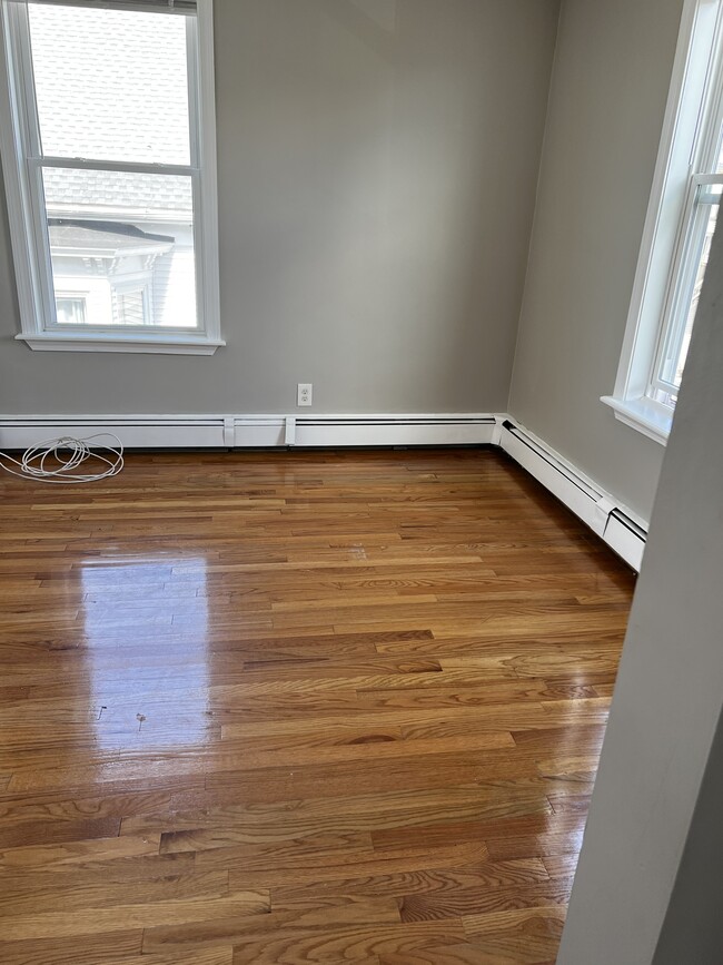 29 Chase St Unit 3, Lynn, MA 01902 Apartments in Lynn, MA