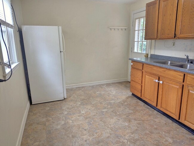 Building Photo - 506 Manassas Ave