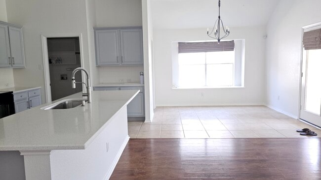 Building Photo - 5128 Meandering Creek Court