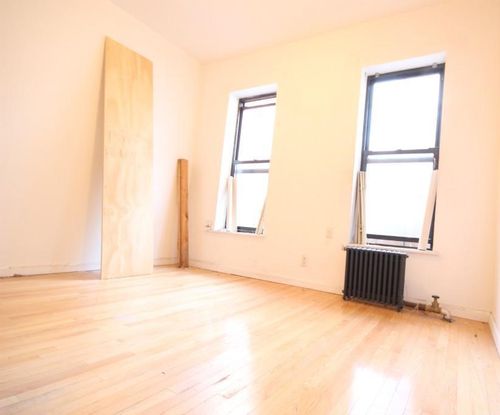 Foto del edificio - 638 11th Ave