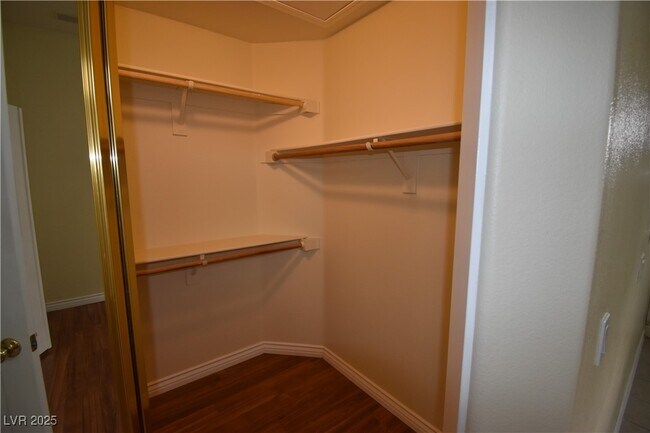 Foto del edificio - 3305 Tuscany Village Dr