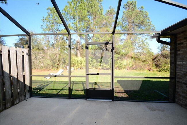 Building Photo - 33 Rosepetal Ln