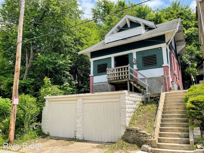 Building Photo - 3 br, 1 bath House - 480 Ella Street
