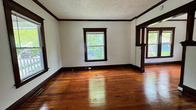 Foto del edificio - 1104 Baxter St SE