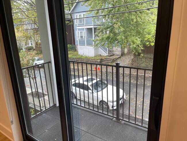 Foto del edificio - 69 Bailey St