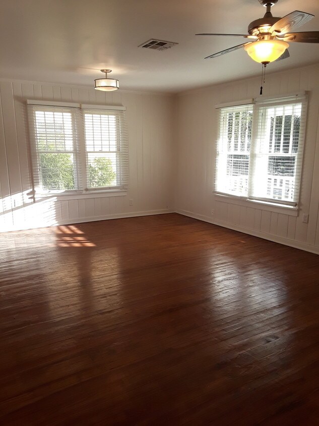 Foto principal - 1713 Florida Ave