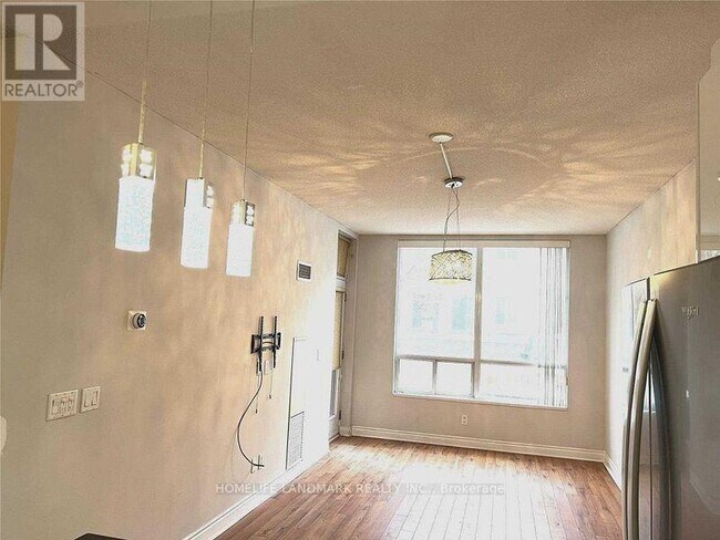 Photo du bâtiment - 37 Galleria Pkwy