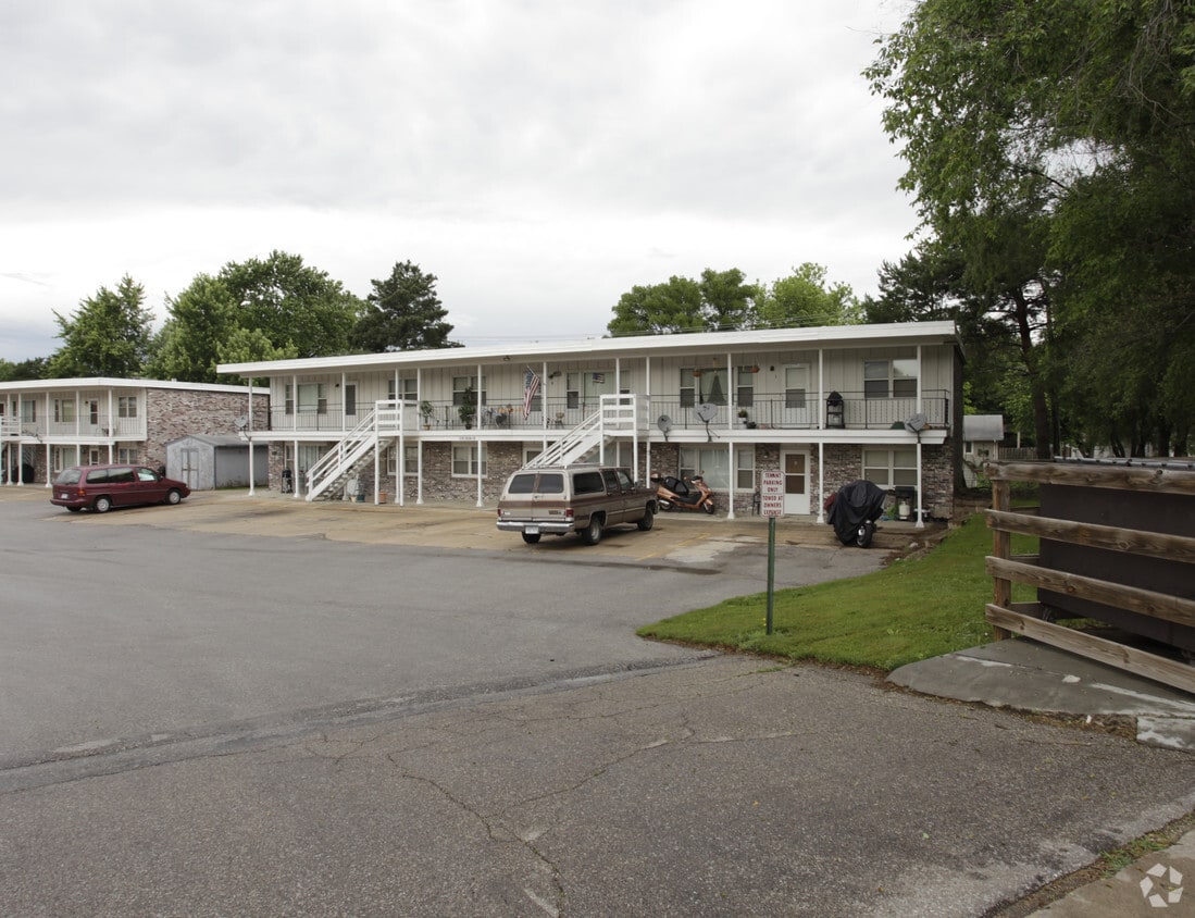 External Photo - 4140-4200 Edison Cir