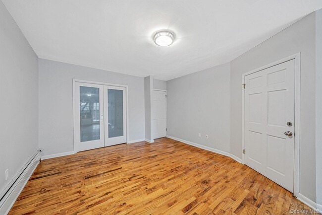 Building Photo - 176A 26