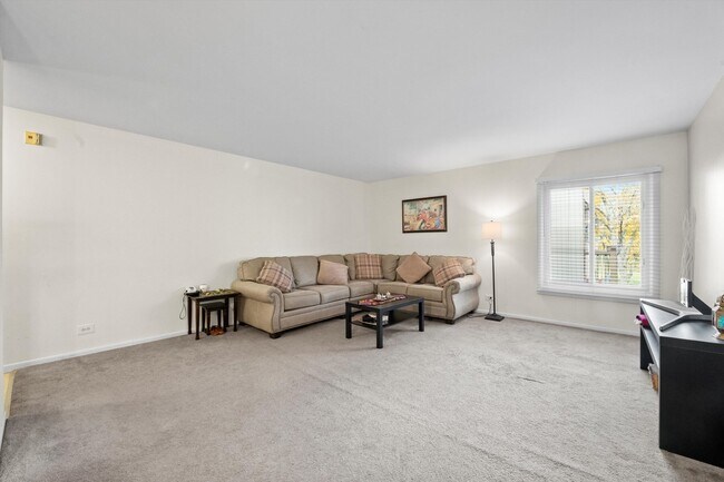 Building Photo - 460 74th St