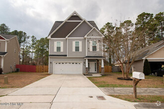 Building Photo - 115 Ironwood Ct