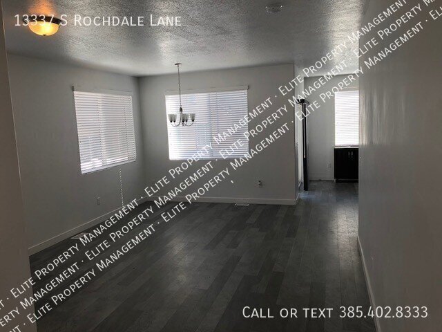 Foto del edificio - 13337 Rochdale Ln