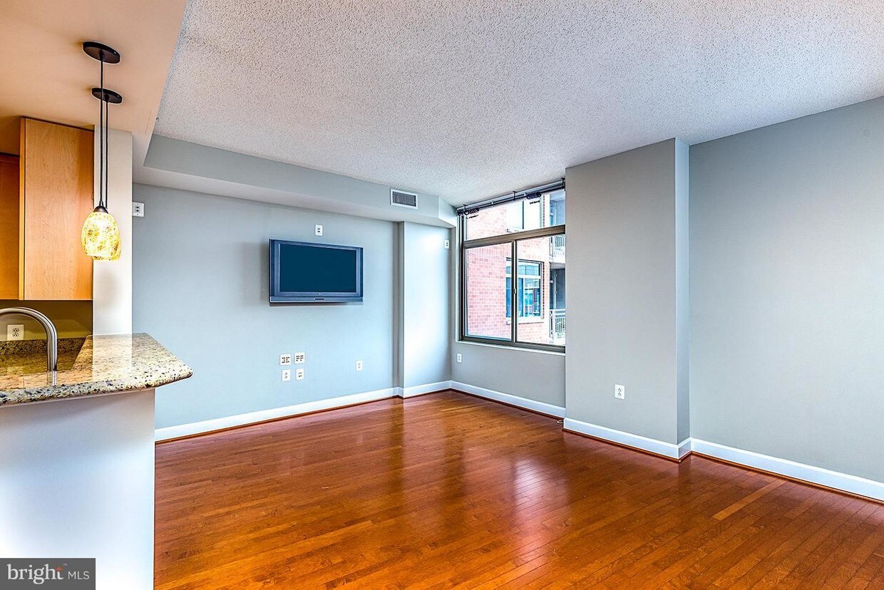 Foto principal - 3650 S Glebe Rd