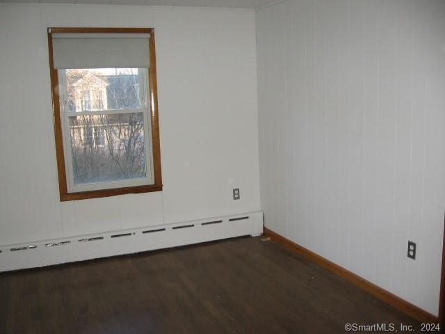 Foto del edificio - 245 Riverside St