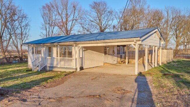 Building Photo - Coming Soon: 2BR house in country setting....