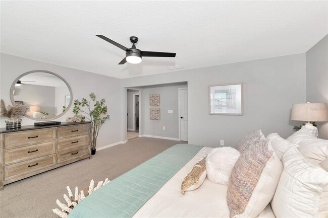 Foto del edificio - 2842 Cades Bay Cir