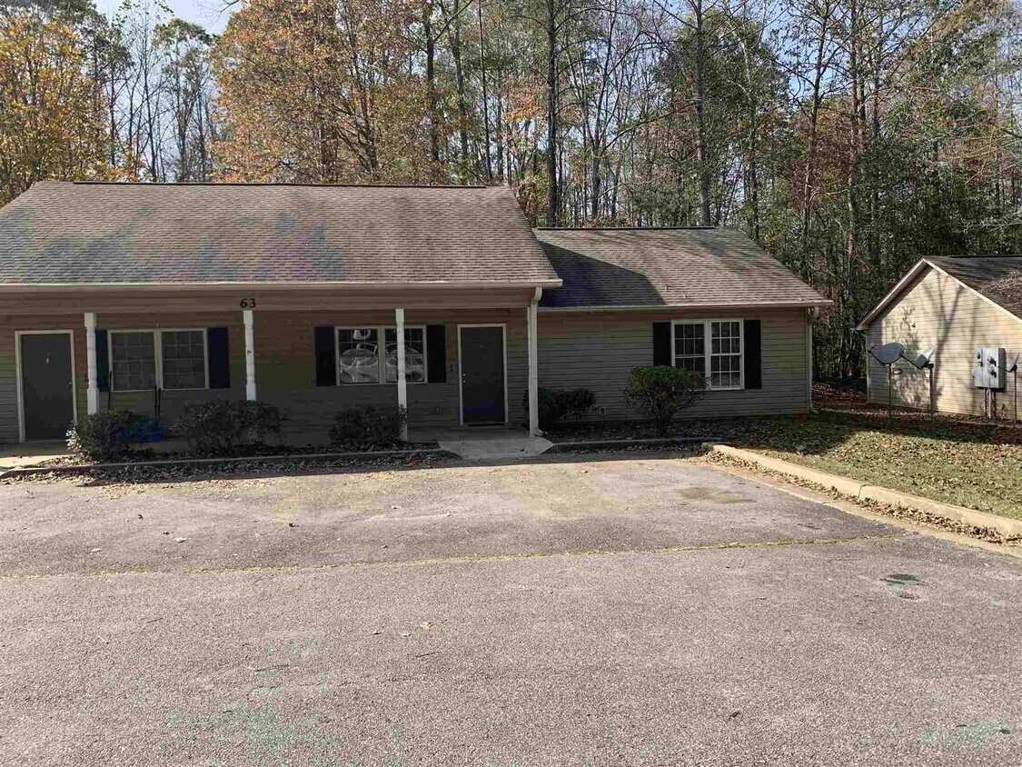 Primary Photo - 63-63B Live Oak Rd