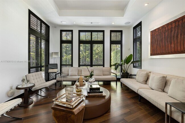 Foto del edificio - 765 Allendale Rd