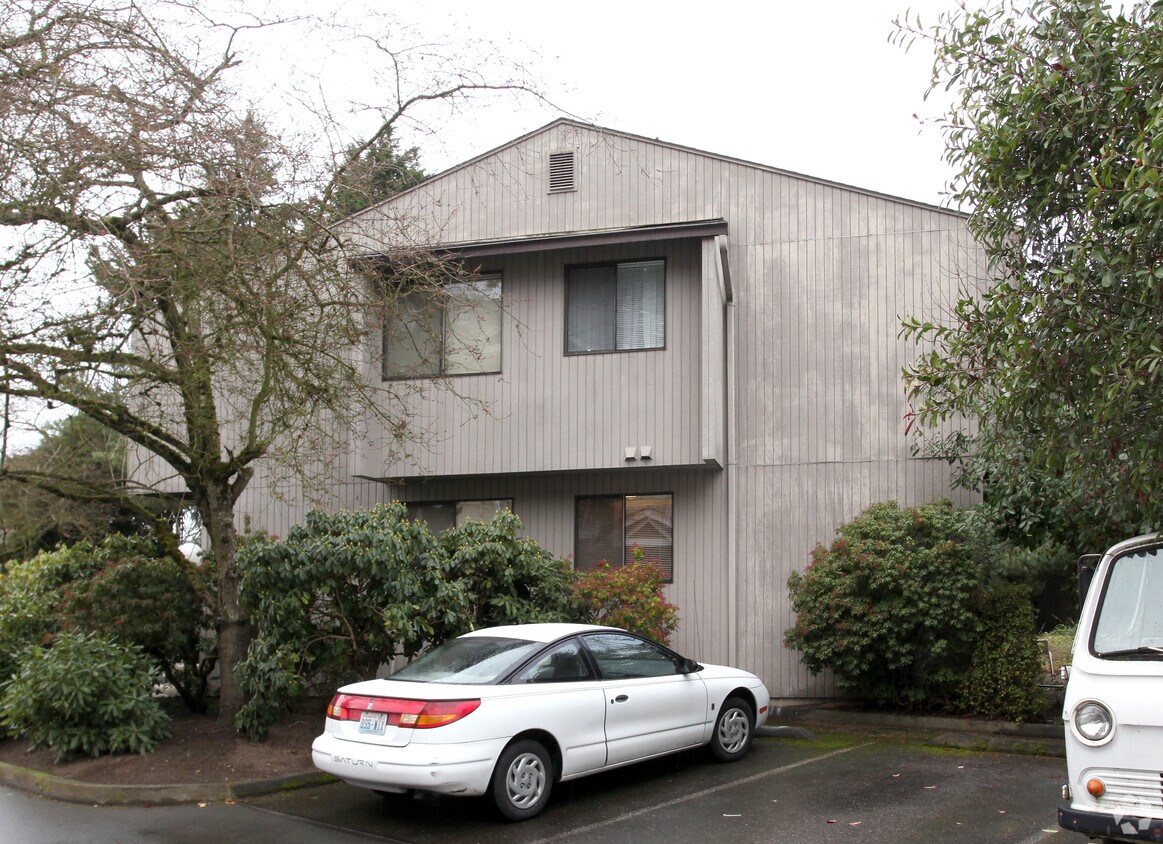 Building Photo - 7920 168th Ave NE