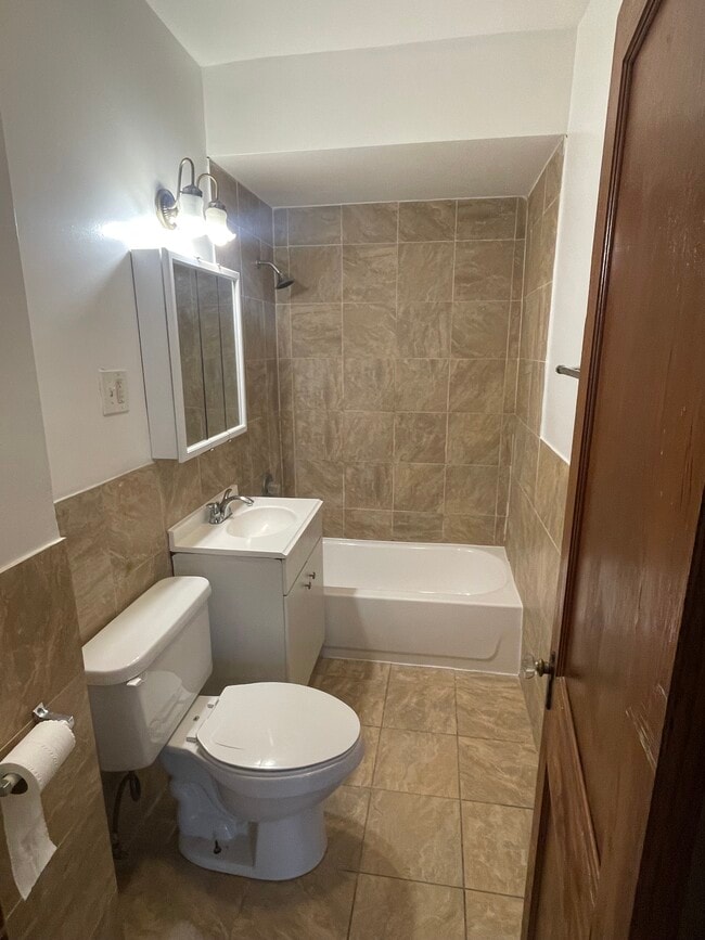 Foto del edificio - 4829 S Tripp Ave