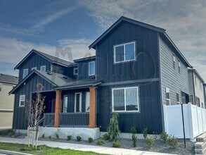 Building Photo - 24550 E Short Tail Ln