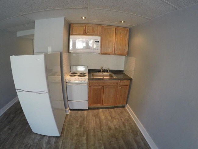 Foto del edificio - 100 Parkway Blvd Unit #31