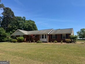 Building Photo - 1041 Limmerick Dr