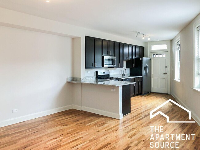 Foto del edificio - 2229 W Wilson Ave