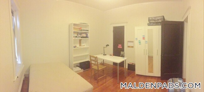 Building Photo - 17-19-19 Washington St S