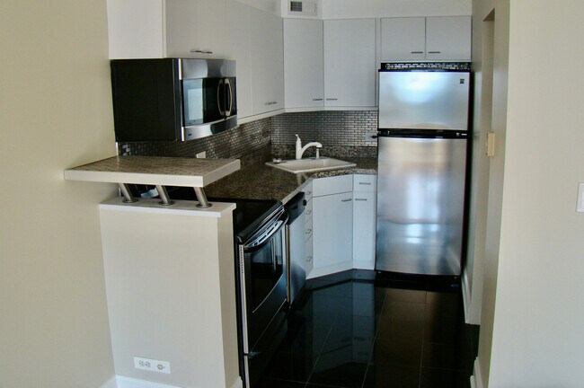 Foto del edificio - 2728 N Hampden Ct