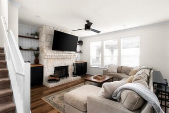 Building Photo - 7810 Song Sparrow Dr.