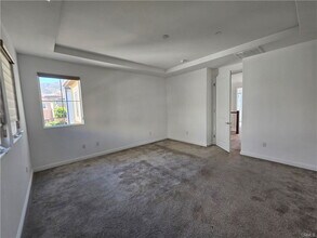 Building Photo - 20841 Acorn Cir