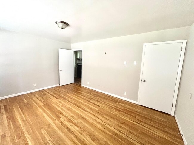 Foto del edificio - 6016 Pulaski Pike NW