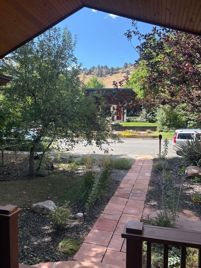 Building Photo - 3 Bed 3 Bath Home in Boulders Newlands Nei...