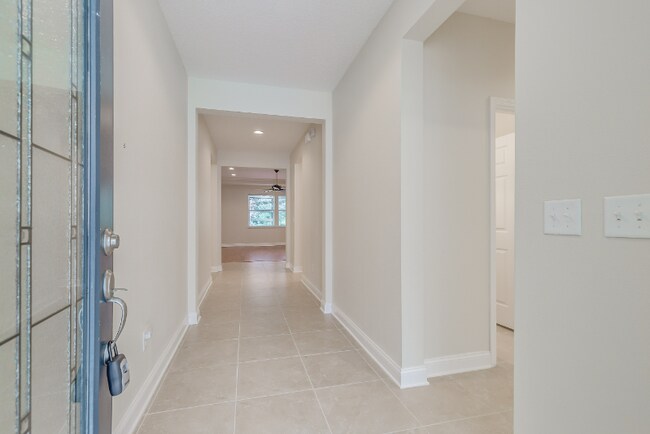Building Photo - 11324 Glenlaurel Estates Dr