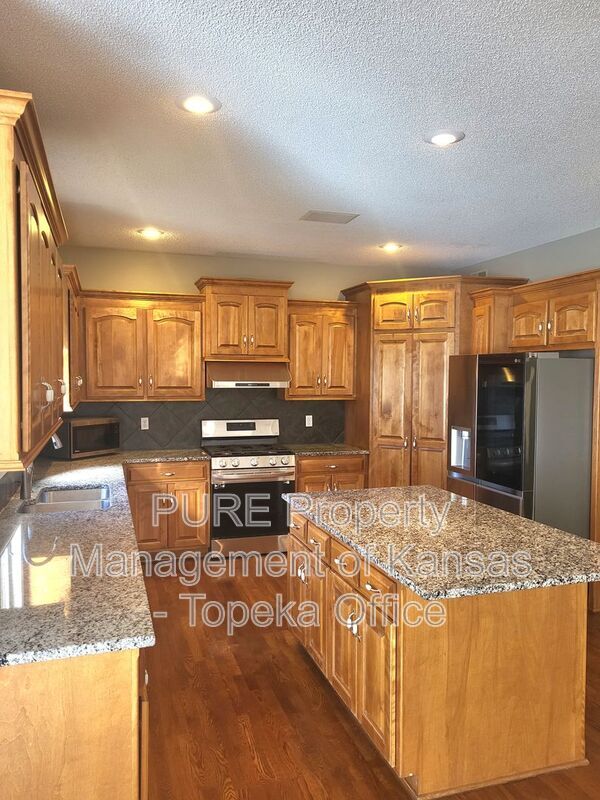 Foto del edificio - 13724 Gillette St