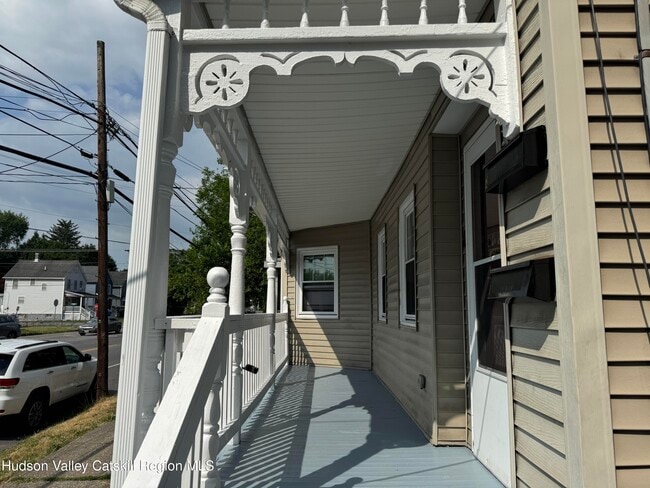 Building Photo - 199 Greenkill Ave