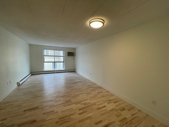 Foto del edificio - 14 Trowbridge St