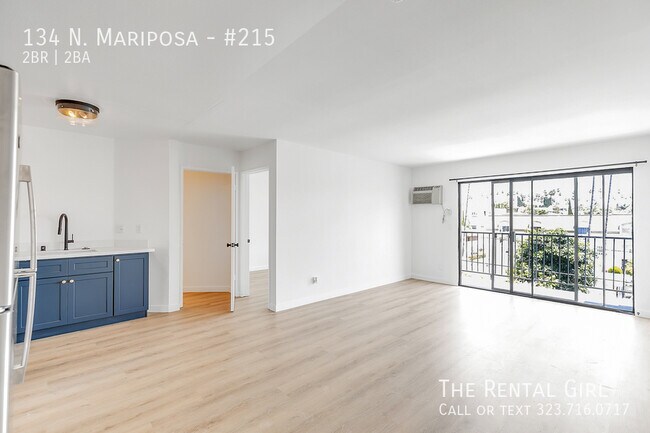 Foto del edificio - FULLY RENOVATED 2BR/2BA APARTMENT W/ IN-UN...