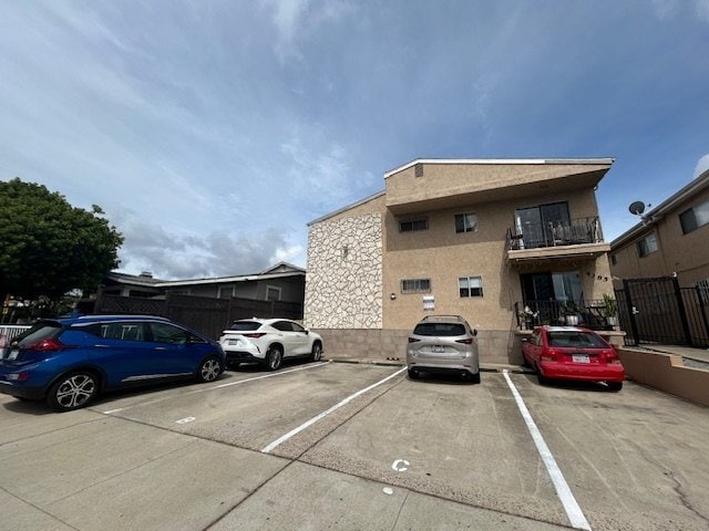 Building Photo - 4385 Hamilton St
